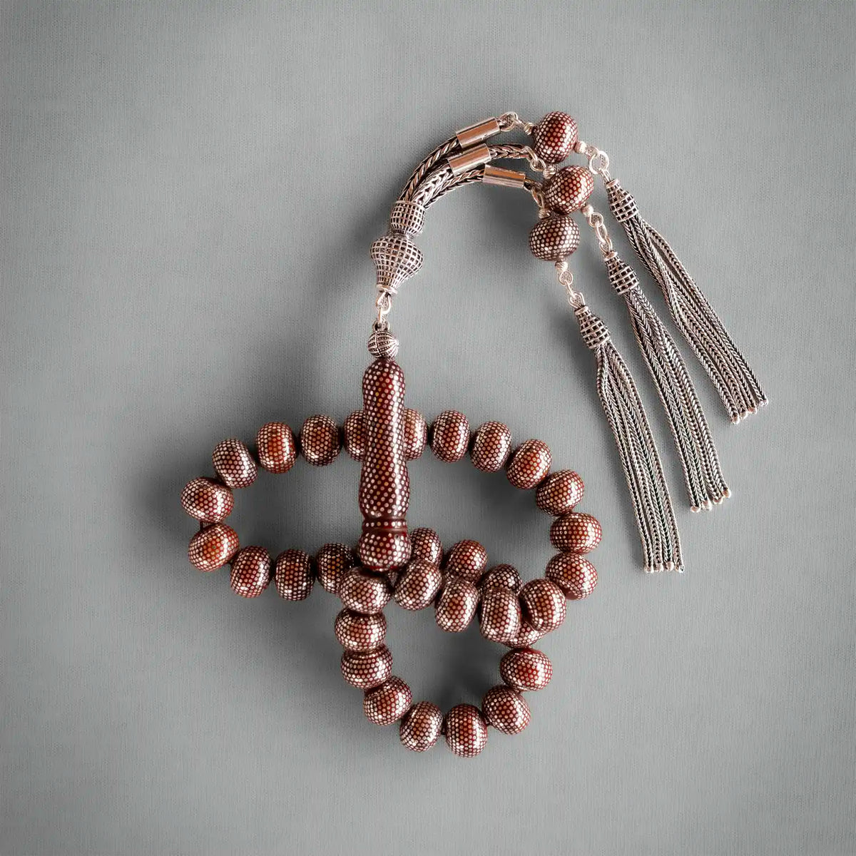 Yoğun Silver Engraved Usta Crafted Kuka Seed Prayer Beads Ağır Silver Tasselled