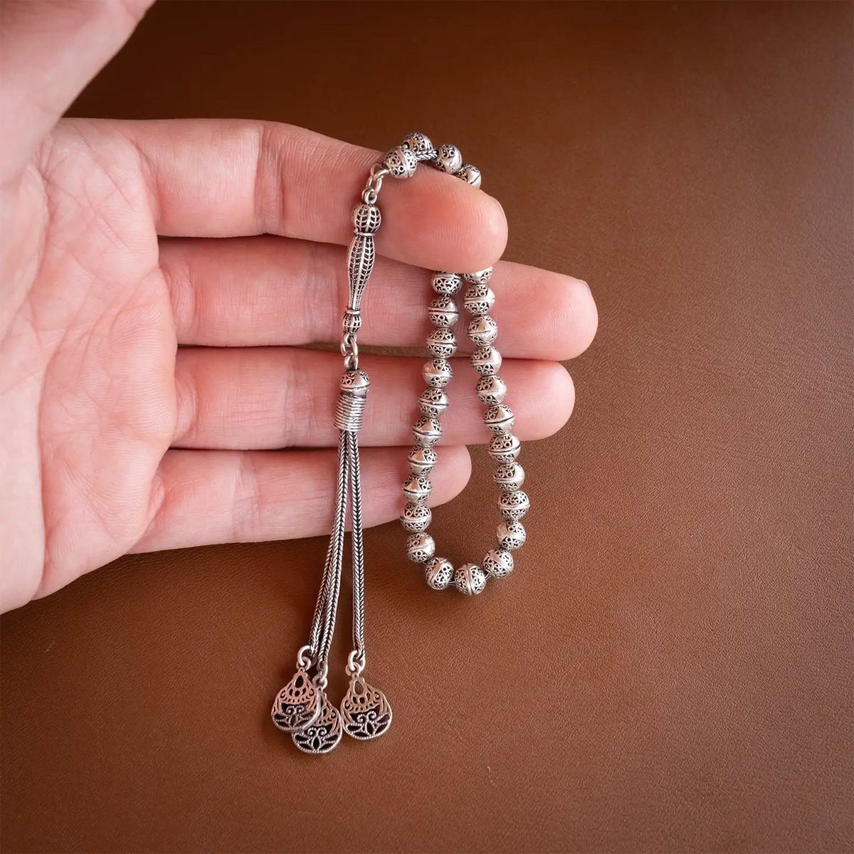 Oyma Patterned Sphere Cut Silver Prayer Beads Bürokrat Size