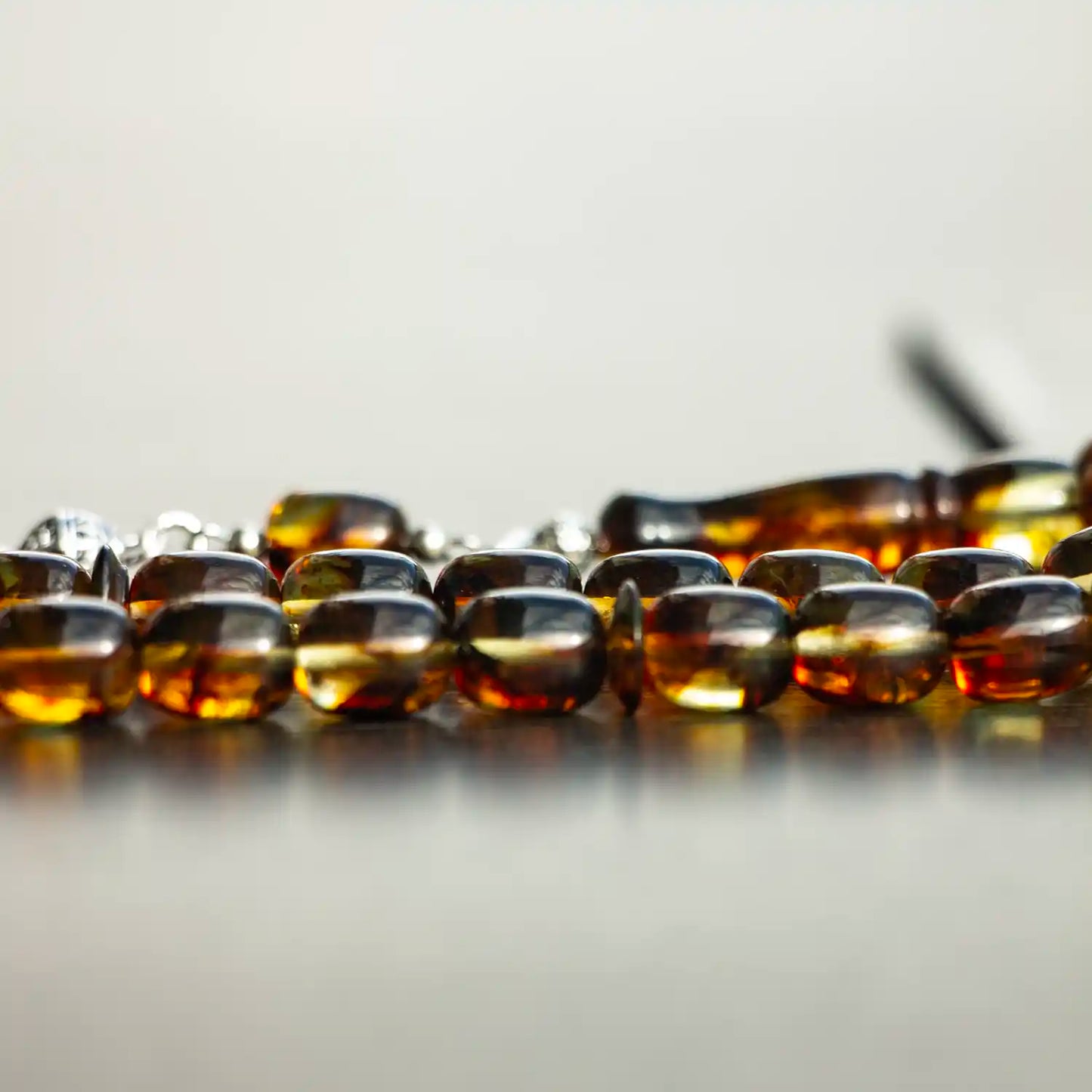 Kayadan Damla Kehribar Tesbih | Litvanya – Kapsül Kesim