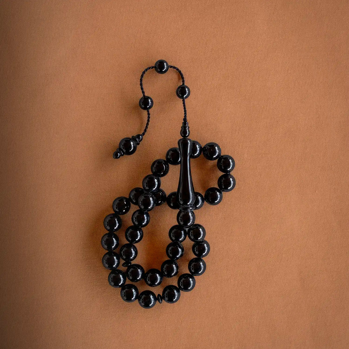 Saf Black Erzurum Oltu Stone Prayer Beads 9 mm Sphere Cut Sistem Tasselled