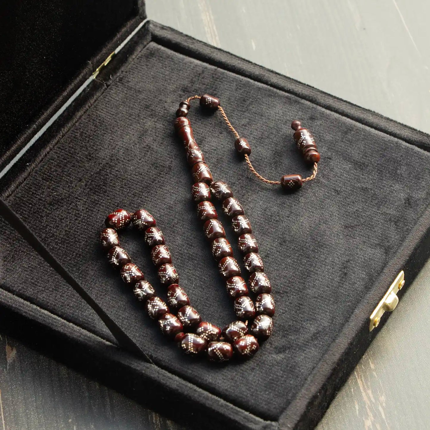 Gümüş İşlemeli Usta İşçilikli Kuka Tesbih | Kapsül Kesim