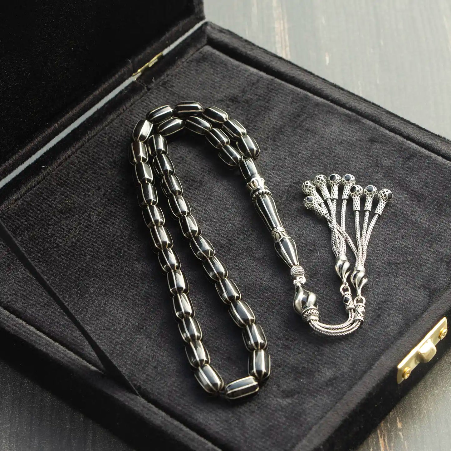 8’li Gümüş Yarma İşlemeli Erzurum Oltu Tesbih | Kapsül Kesim